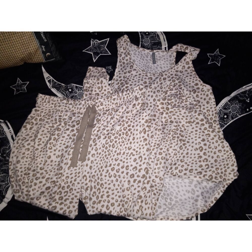 Jaclyn intimates brand pajama pants and high low tank set